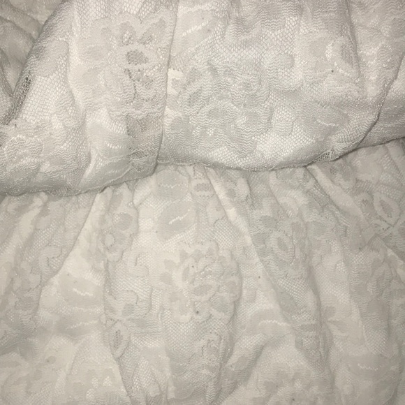 Hollister Strapless Lace Dress - Picture 4 of 4